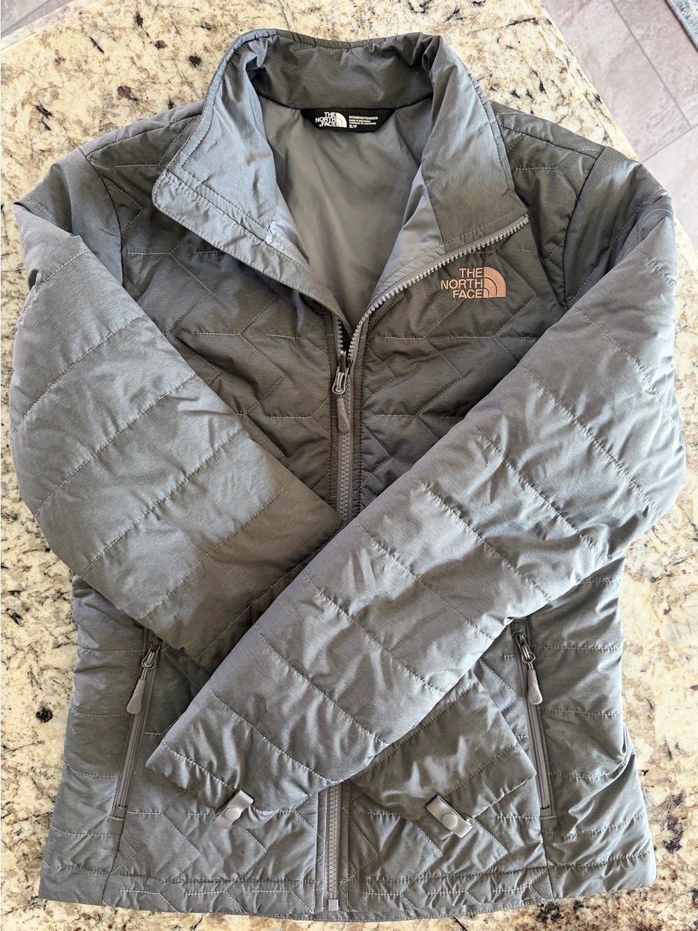 The North Face Women's Gray Quilted Puffer Jacket Size Small